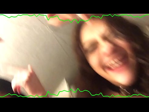 ❤️ Dua celana dalam seksi berambut cokelat yang emosional tetap menjadi bajingan yang aneh ❤️ Video porno di id.eggporncomics.ru
