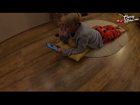 ❤️ Gila Pirang Mengisap Penis Besar Mengisap dan Memantul Di Atasnya - Seks Anal ❤️ Video porno di id.eggporncomics.ru