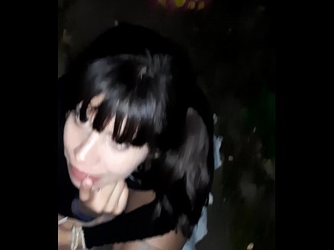 ❤️ Di jalan penis bengkak dengan imbalan permen ❤️ Video porno di id.eggporncomics.ru